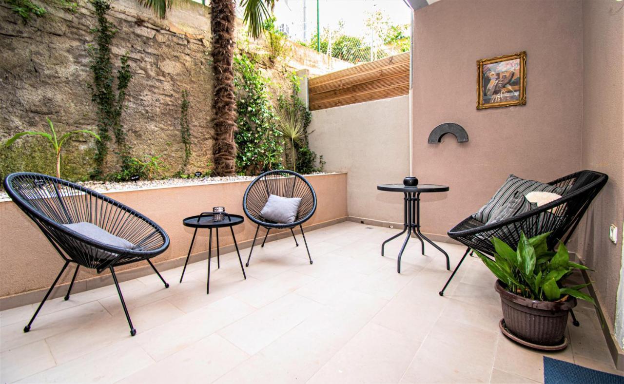 Nina Colosseum Pula Exterior foto